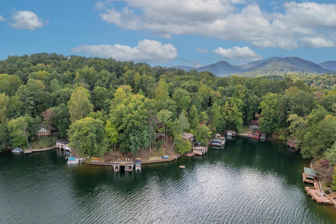 Russell'S Fort At White Oak Point: Historical Cabin On Lake Lure, Luxury, Direct Lake Access! Villa Ngoại thất bức ảnh